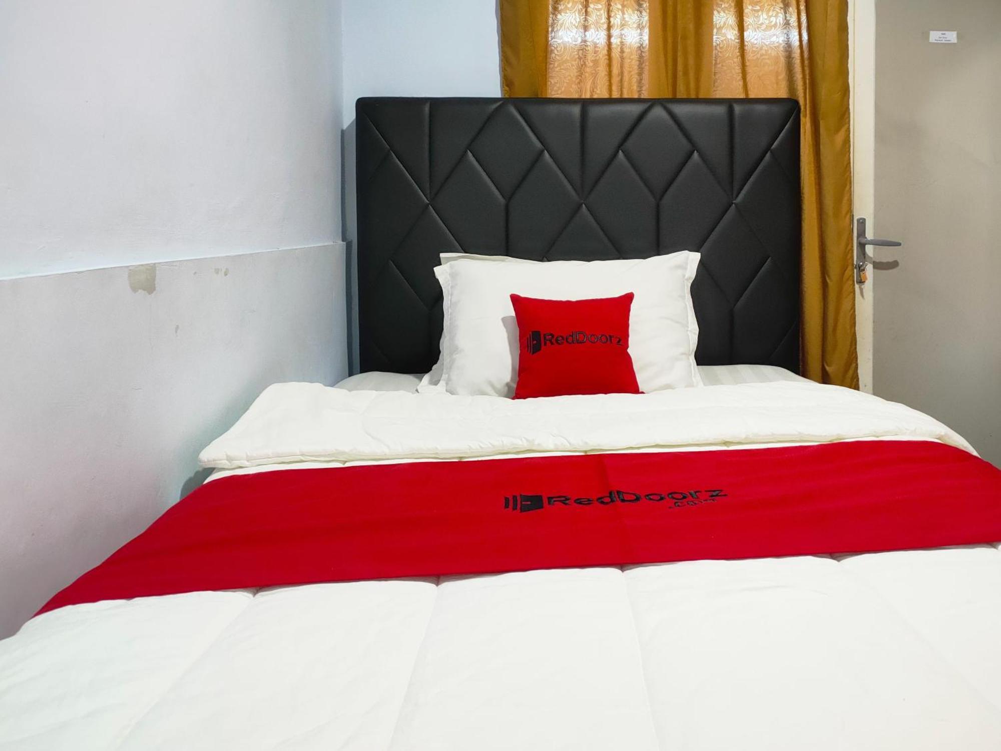 Reddoorz Syariah Near Stasiun Wates Wates (Yogyakarta) Exterior foto