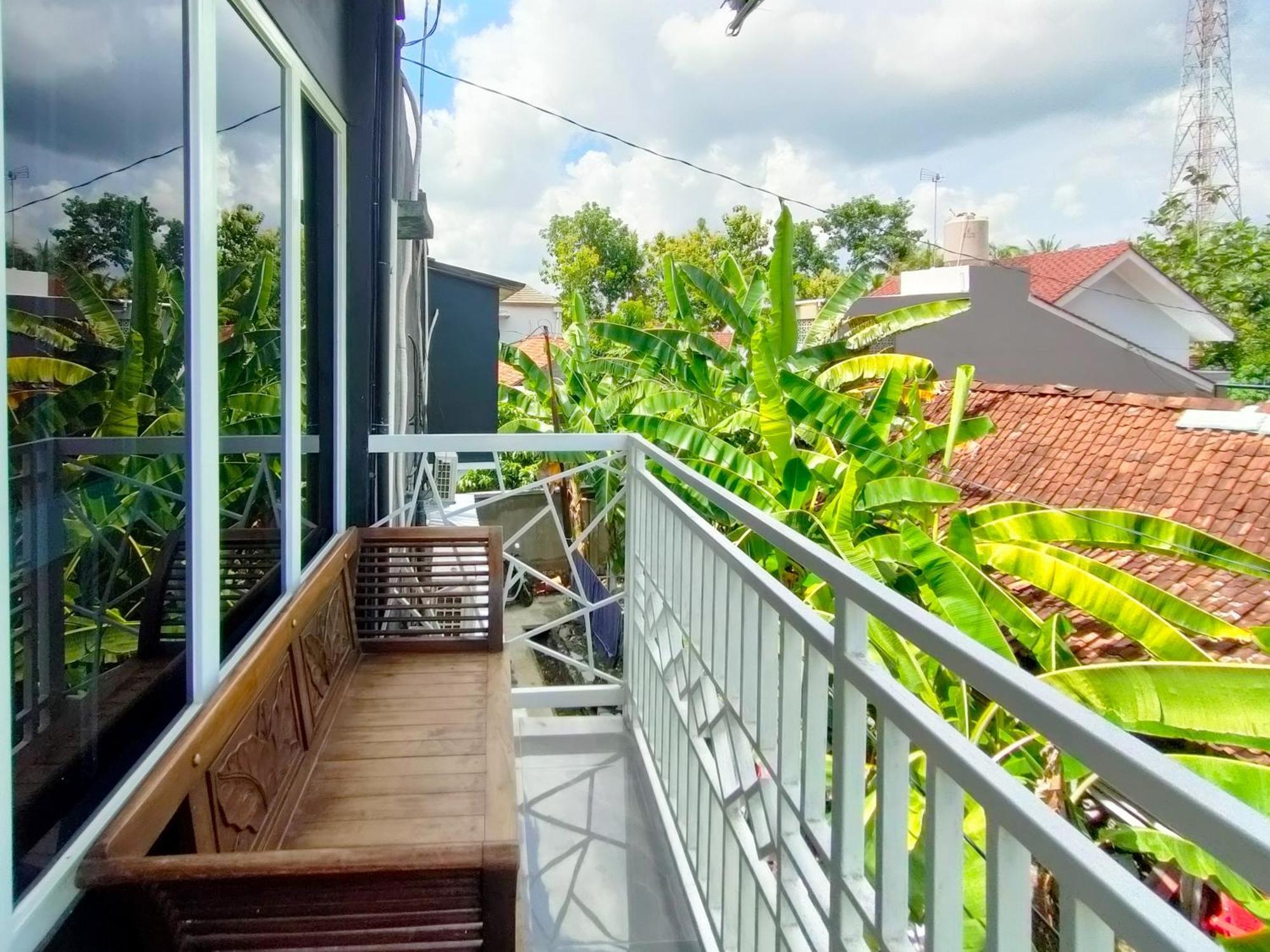 Reddoorz Syariah Near Stasiun Wates Wates (Yogyakarta) Exterior foto